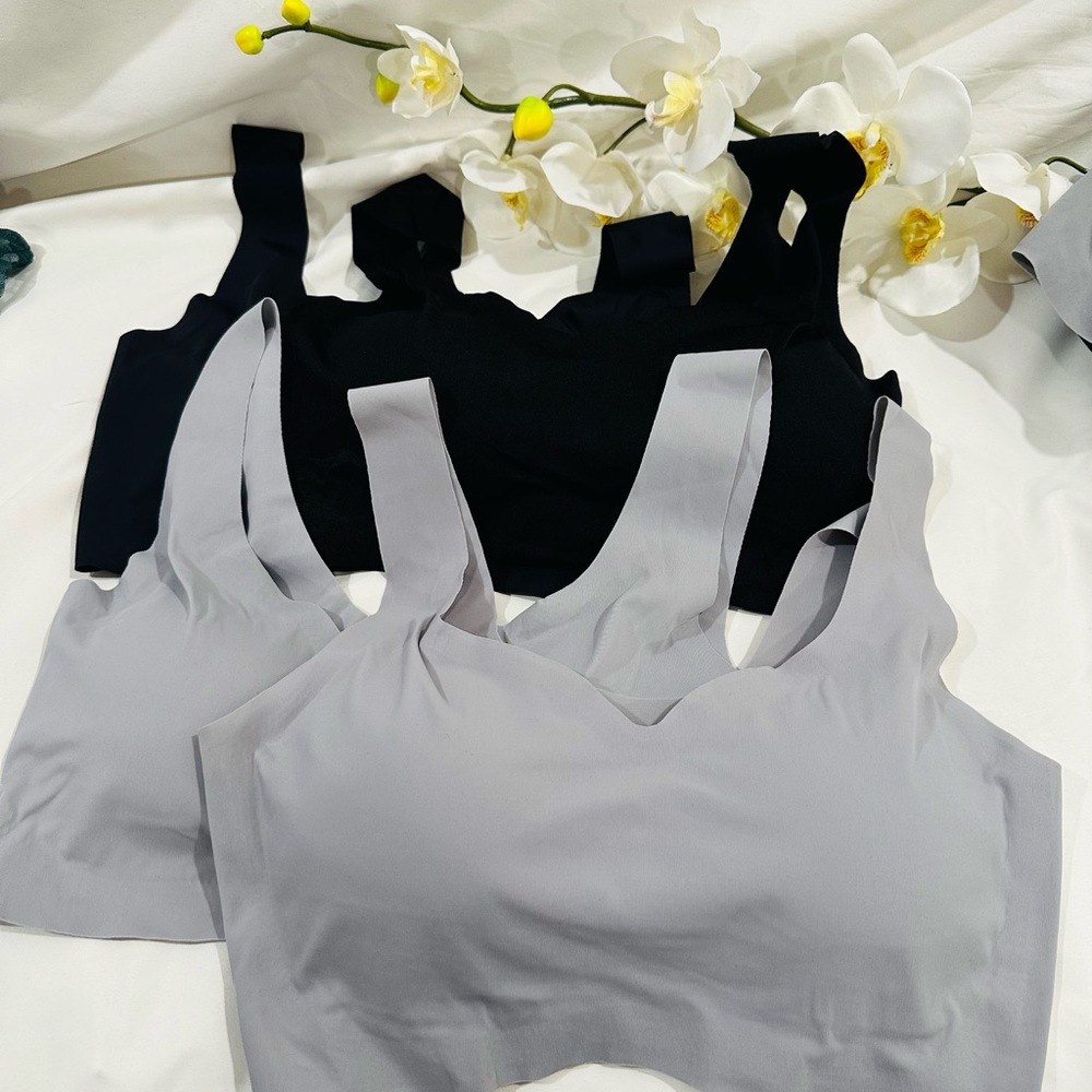 4 Pcs Silk-like seamless underwear, ladies' anti-sagging, black & gray size L. - Picture 4 of 6